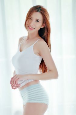 憋尿小说